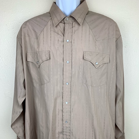 Ely Cattleman Other - ELLY CATTLEMAN LONG SLEVEE BUTTON DOWN